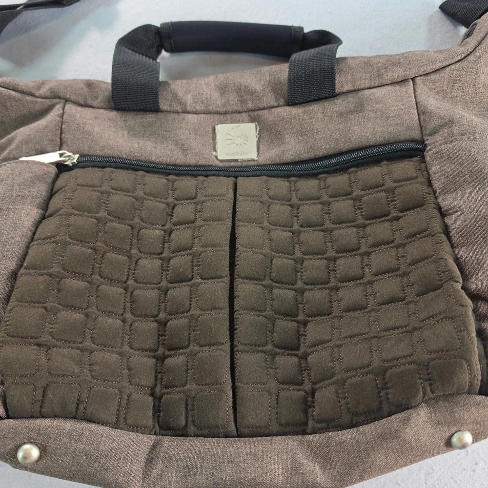 Ergobaby Diaper Bag Messenger Brown Quilted Shoulder Bag Travel Tote